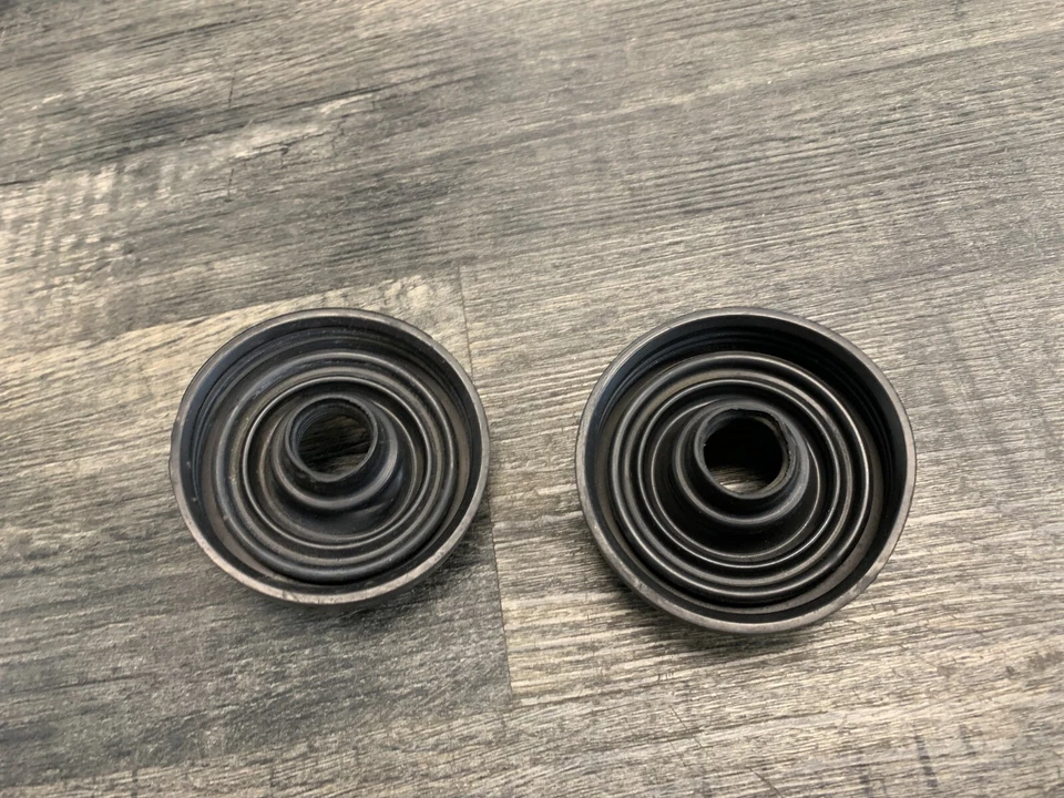 CBR1100XX CBR929 RVT1000R VTR1000 Honda OEM Faros Bombilla Goma Cubiertas Tapas Foto 4 de 4