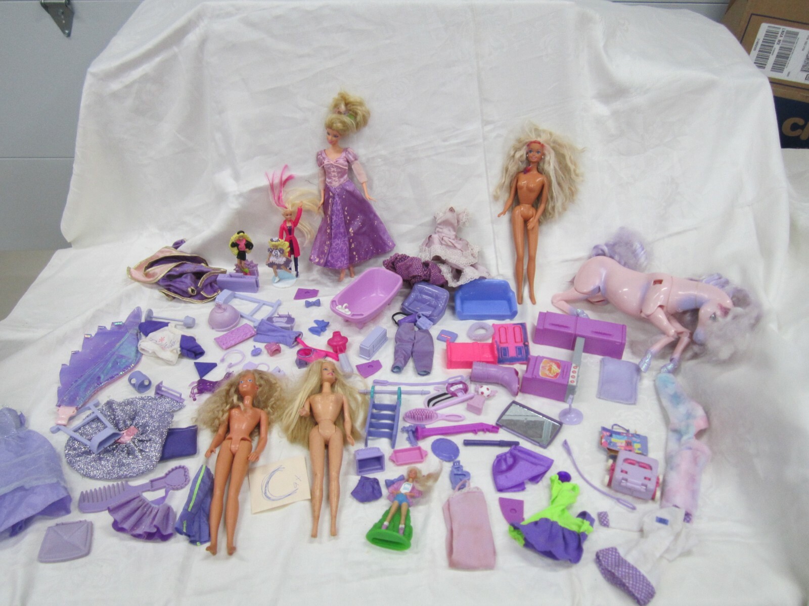 Barbie & Other Miscellaneous Toy Box Lot Assortment Purple F