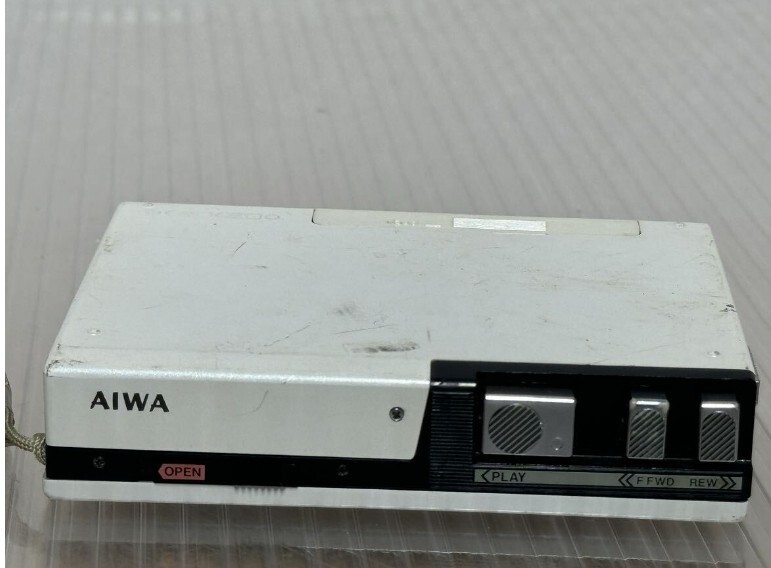 rare AIWA HS-P5 CassetteBoy Cassette Player Without Any