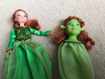 2007 MGA Shrek - Transforming Kung-Fu Fiona Puppe Figur Spielzeug - Ogress to Princess