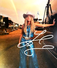 Lainey Wilson (Country Star) Signed 8x10" Authentic Original Autograph w/COA
