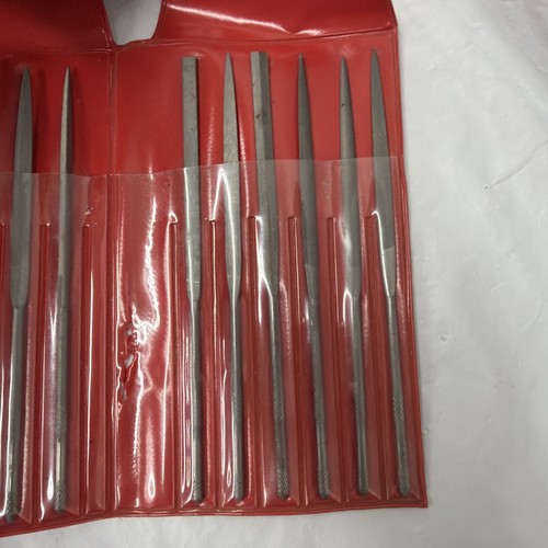 Snap-On 12pc Swiss Pattern Miniature File Set with 2 Handles Model HBFN120A - 第 4/5 張圖片