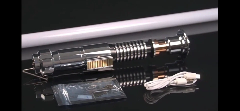 Luke Skywalker Lightsaber Replica - Image 3 of 3