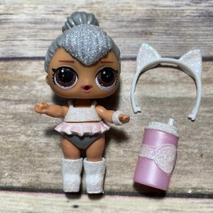 glam glitter kitty queen