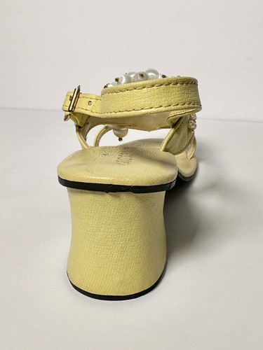Vintage 1960s 1970s Vagabonds Pearl Beaded Satin Ball Sandal Heel Shoes Yellow 7 - Picture 11 of 22