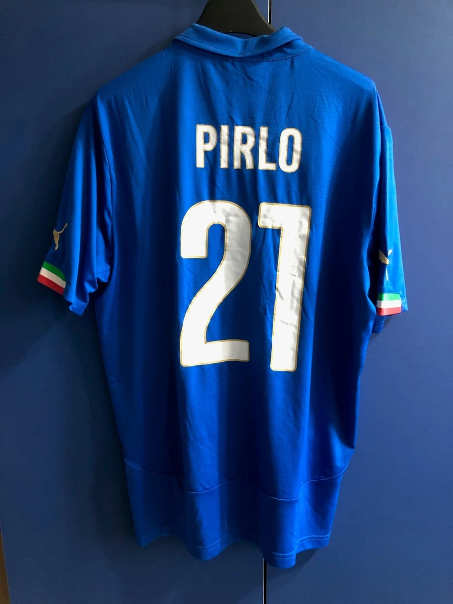 Presentata la nuova maglia della nazionale Italiana
