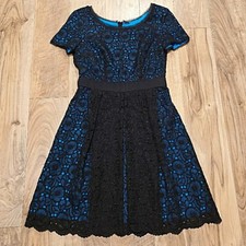 Elie Tahari Glenda Blue Black Floral Crochet Lace Dress Sz 8 Womens Fit & Flare