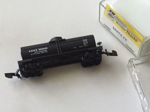 Micro-Trains 14402 ATSF Santa Fe 39' Tankwagen Spur Z in OVP | Zustand: Gebraucht