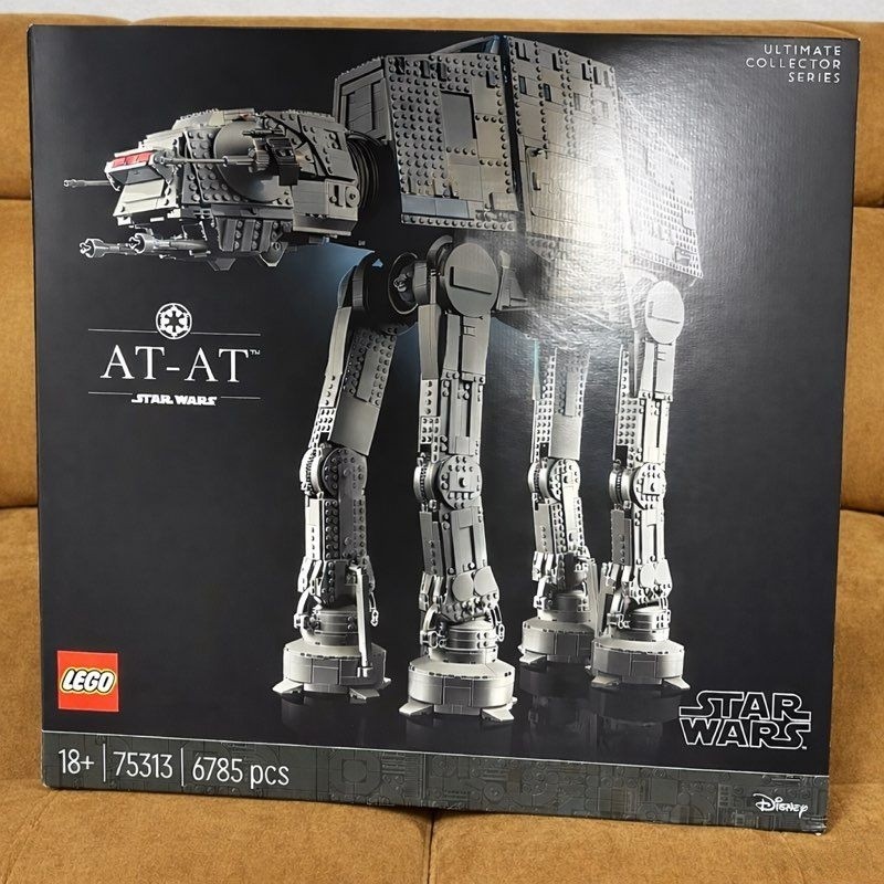 LEGO Star Wars 75313 UCS AT-AT  New Factory Sealed - "Read Description"