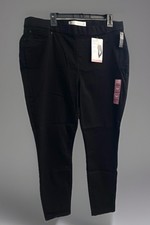 Levi Strauss signature gold pull On Women  s Skinny Total Shaping