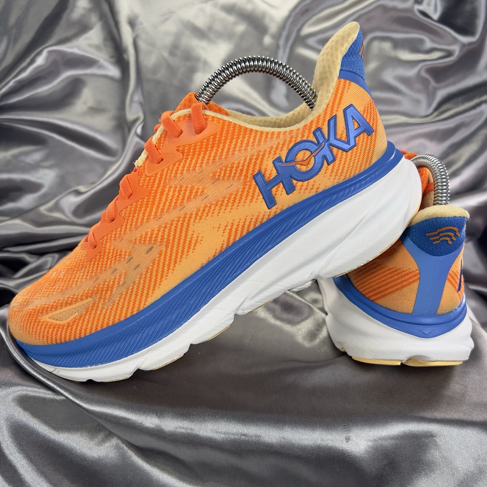 Hoka One Mens Sz 8 D Sneakers Clifton 9 VOIM Orange Running Shoes Activewear Gym