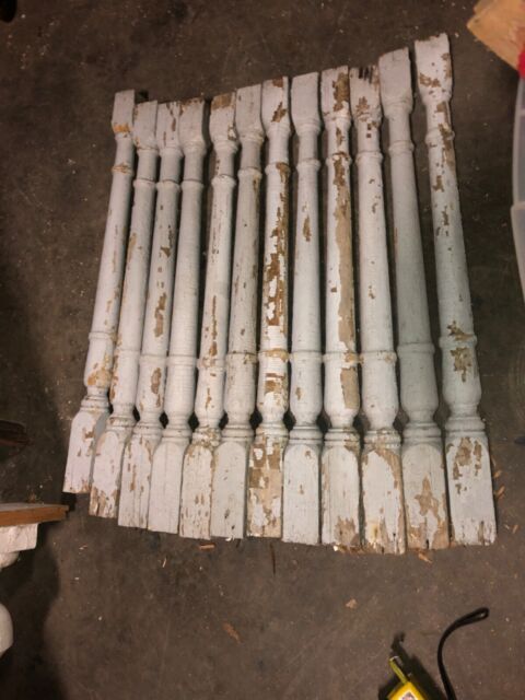 Lot 12 antique Victorian age turned spindle balusters old blue 24.25/1.75” 