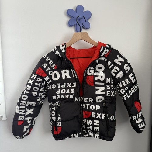 North Face Small 7/8 Boys Printed Hyalite Down Reversible Jacket Black Red - Picture 2 of 10