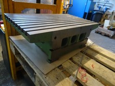 Deckel FP3, Fräsmaschinentisch