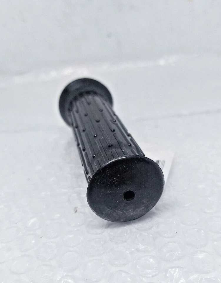 Genuíno Suzuki K10 K11 K15 M12 M15 M31 Fr50 FR70 FR80 tubo de aderência do acelerador novo na caixa - Imagem 2 de 4