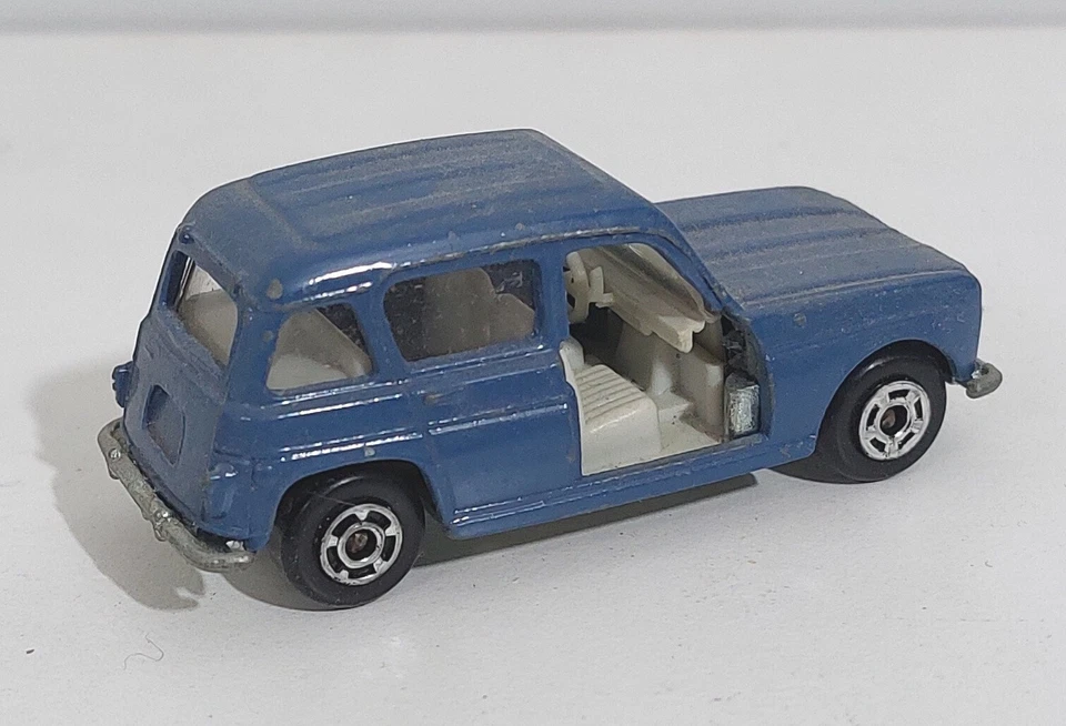 88221 POLISTIL 1/55 RJ22 - Renault 4 - Immagine 2 di 4