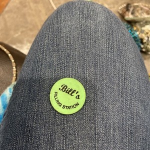 Bills Filling Station Green Plastic Free Draft Beer Soda Token