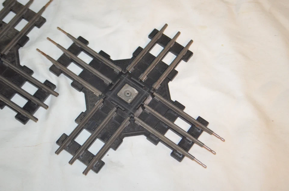 Vintage O Scale Train Track Lot Marx Crossings & Manual Control Switch 027 - Image 4 of 4