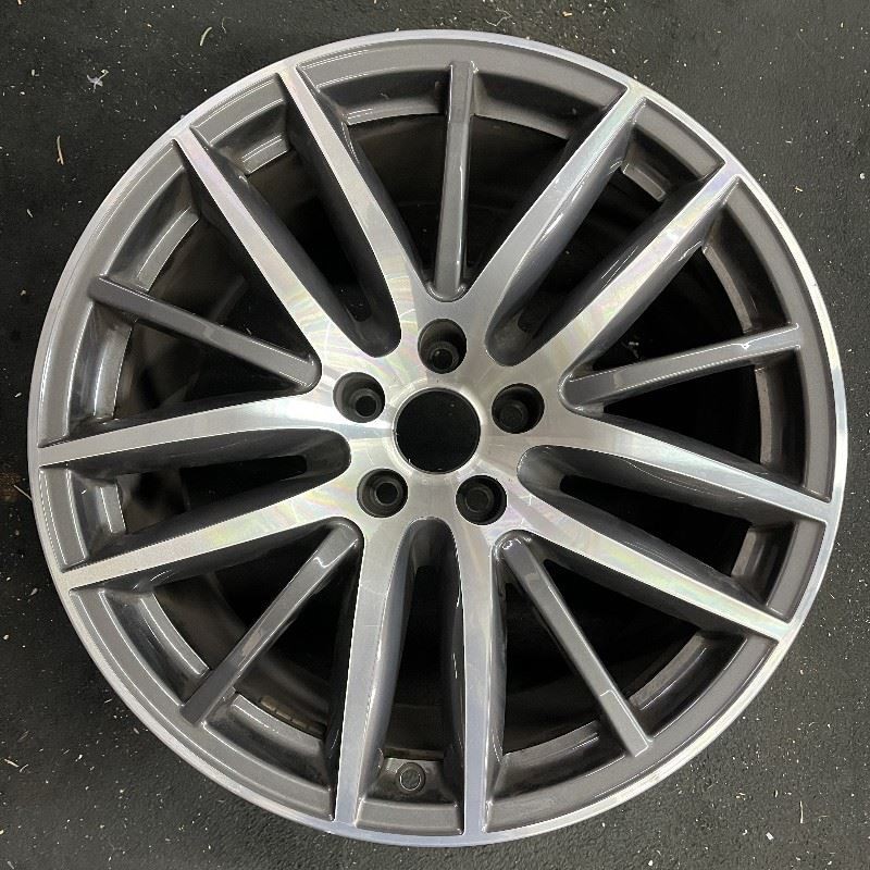 Rear Maserati Ghilbli Machined Grey OEM Wheel 19” 14-19 Original Rim 670016855