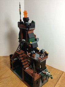 LEGO Castle: Kingdoms 7947 Prison Tower Rescue Complete NO BOX