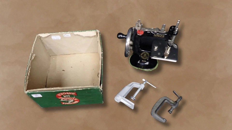 Machine à coudre SINGER enfant 1930 – jouet ancien en fonte – vintage collection - Photo 2/4