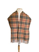 S24 Burberry London Classic Nova Check 100 Lambswool Scarf England Made