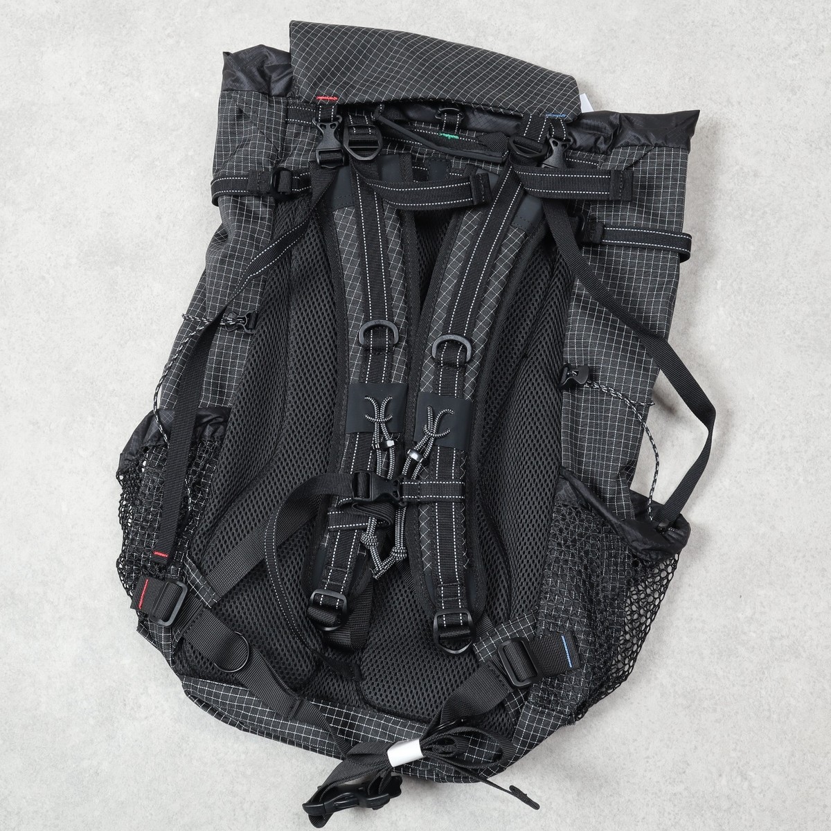 アンドワンダー 反射リップ 30L バックパック 黒 楽天市場】and wander reflective rip 30L backpack アンドワンダー