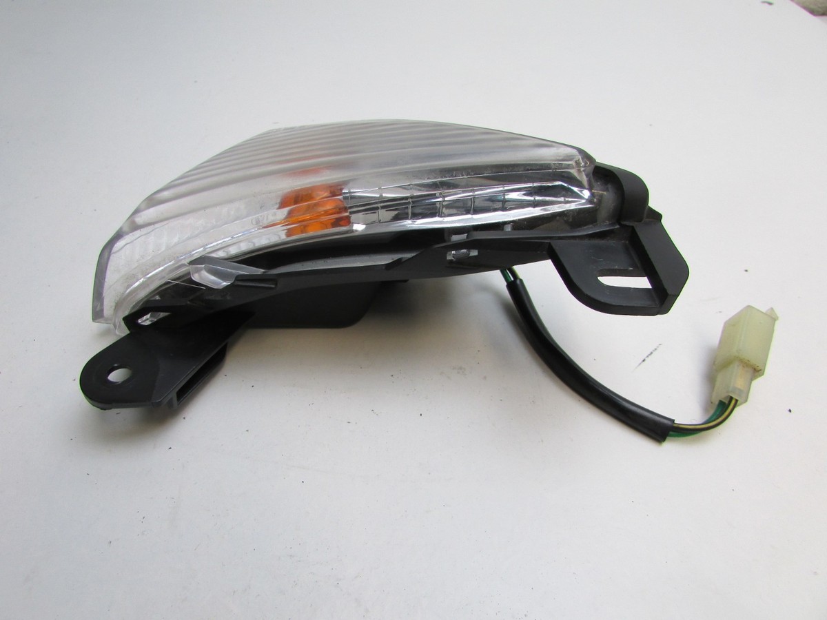 Kawasaki ZX6R ZX 6R Ninja 2009 2010 Right Hand Front Indicator J24