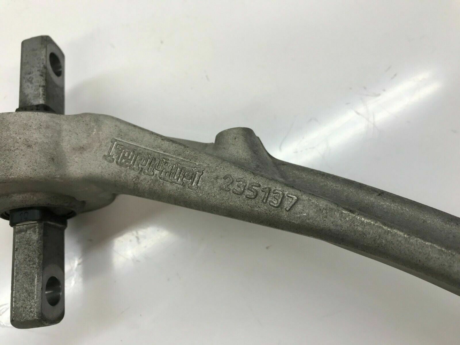 FERRARI 458 ITALIA FRONT RIGHT RH UPPER CONTROL ARM OEM 235137 248760
