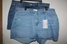 2 pairs Signature by Levi Women's sz 24 High Rise 3'' Cut-Off Denim Jean Shorts