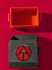 VINTAGE 1970's HASBRO GI JOE ADVENTURE TEAM GROUP LOT OF ACCESSORIES