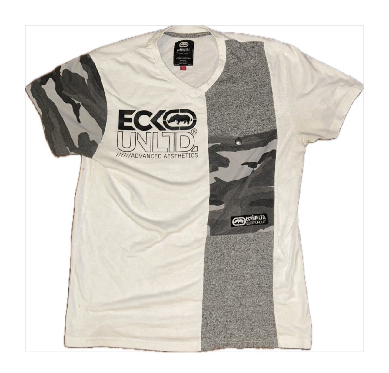 Y2K Ecko Unltd White and Grey Camo Pocket T-Shirt, Large, Used