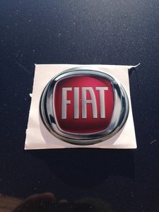 Adesivi Resinati Per Fiat Panda E 500 - Stemma 3D Anteriore/Posteriore, Effetto Carbonio, Made In Italy - Foto 8