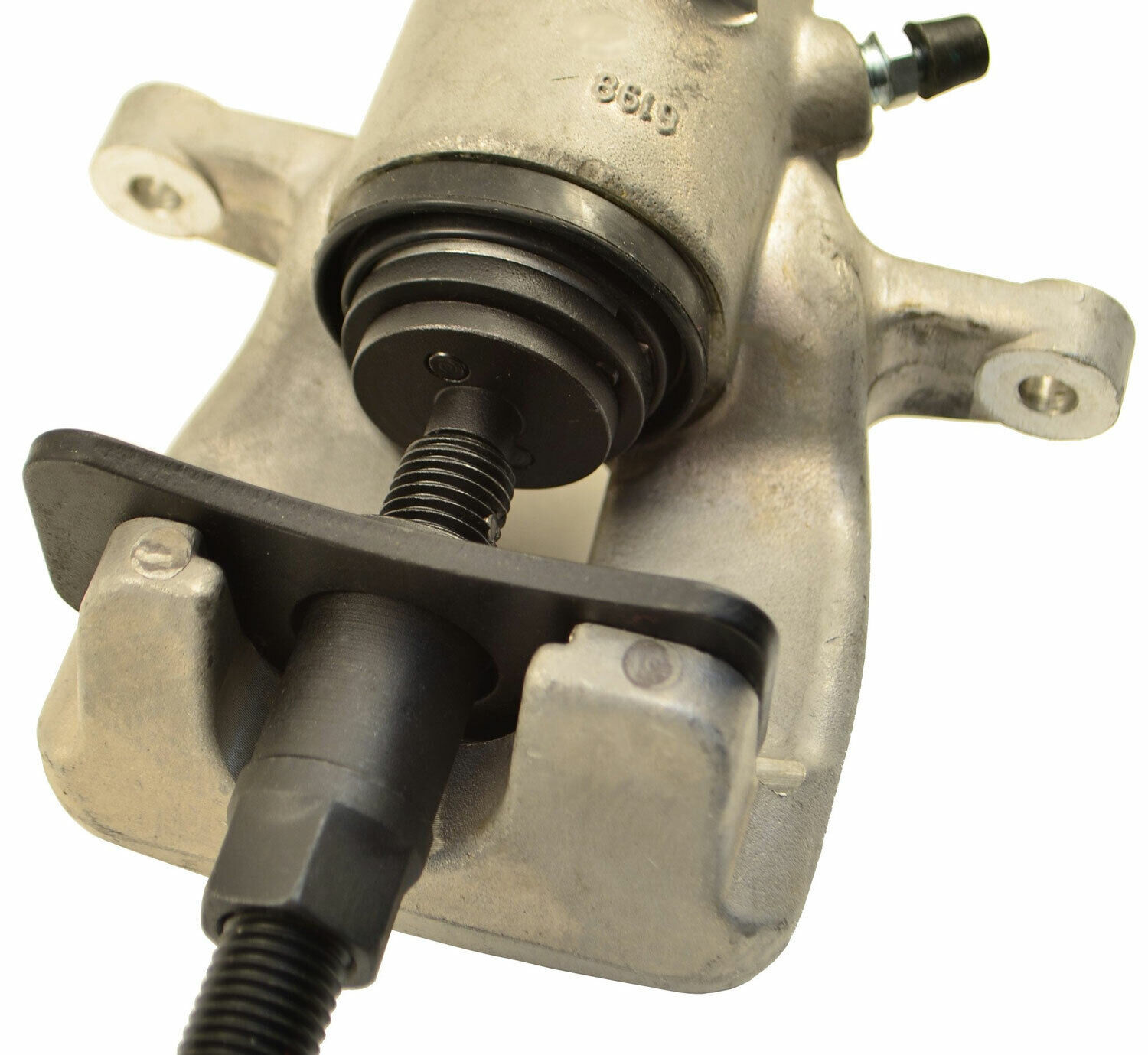 Coffret repousse piston de frein pour débloquer un étrier sans abîmer les joints