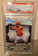 Panini 2023 Flawless Justin Fields Diamond Black 1/1 #10 Bears PSA 10