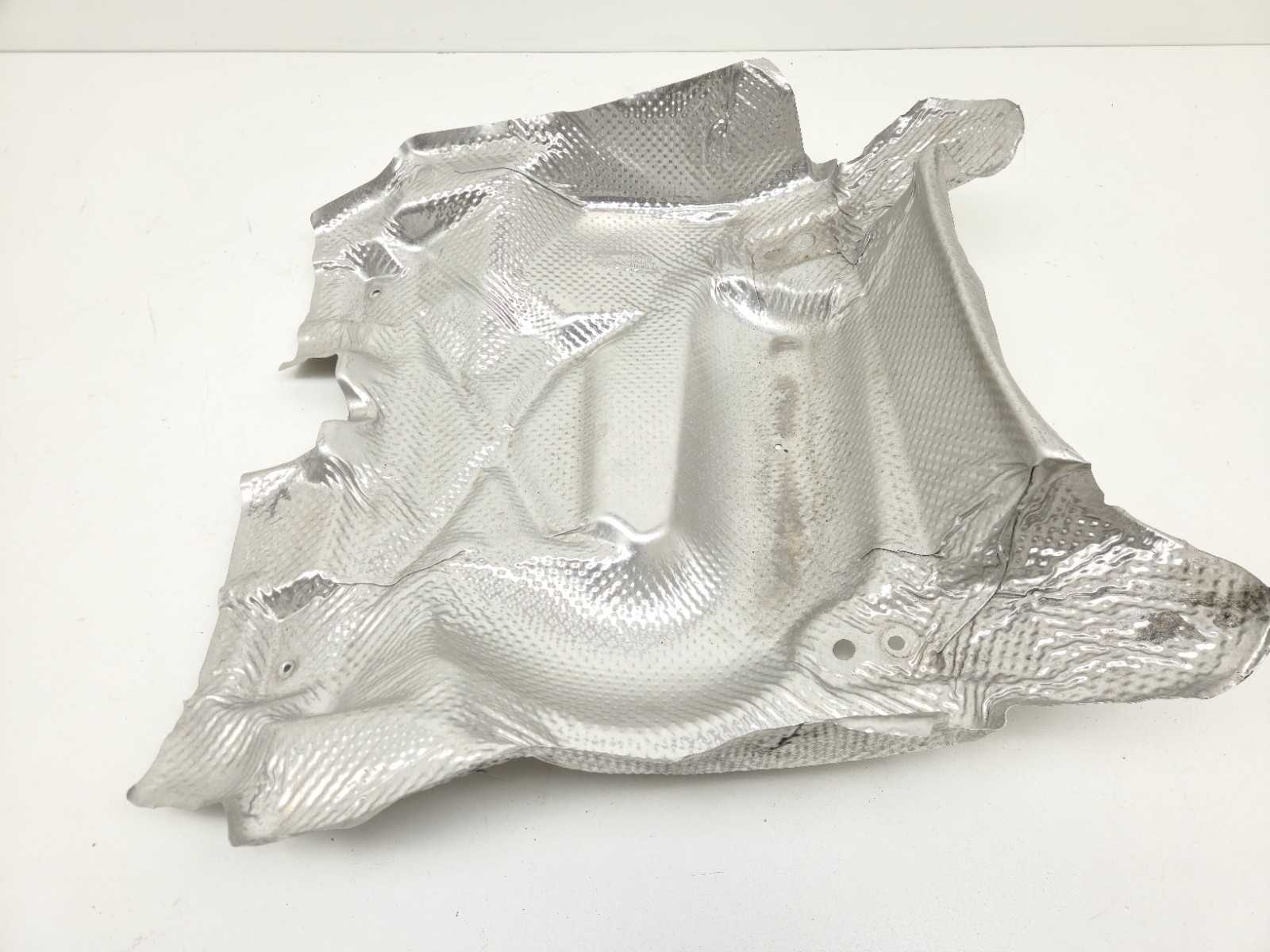 2015-2017 MCLAREN 675LT LOWER EXHAUST HEAT SHIELD 11E0194RP OEM