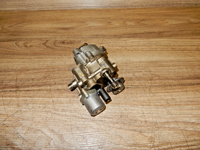 #ad 07 13 BMW 335i 135i E90 E92 E93 E82 N54 N55 High Pressure Fuel Pump 7613933 OEM $175.50