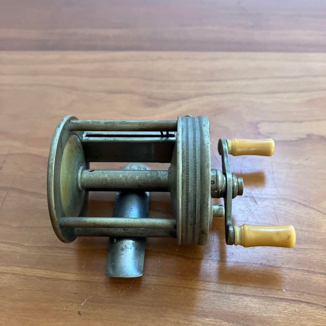 JAMES HEDDON'S SONS DOWAGIAC MICH 3-35 Vintage Fishing Reel JAMES HEDDON'S SONS DOWAGIAC MICH 3-35 Vintage Fishing Reel