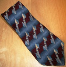 Chez Roffe Blue  Red Geometric Men's Silk Neck Tie 56.5" L x 3.9" W D513 