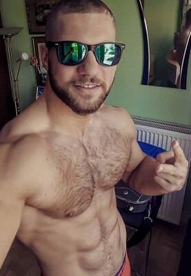 Shirtless Male Athletic Muscular Beefcake Hairy Dude Hot 