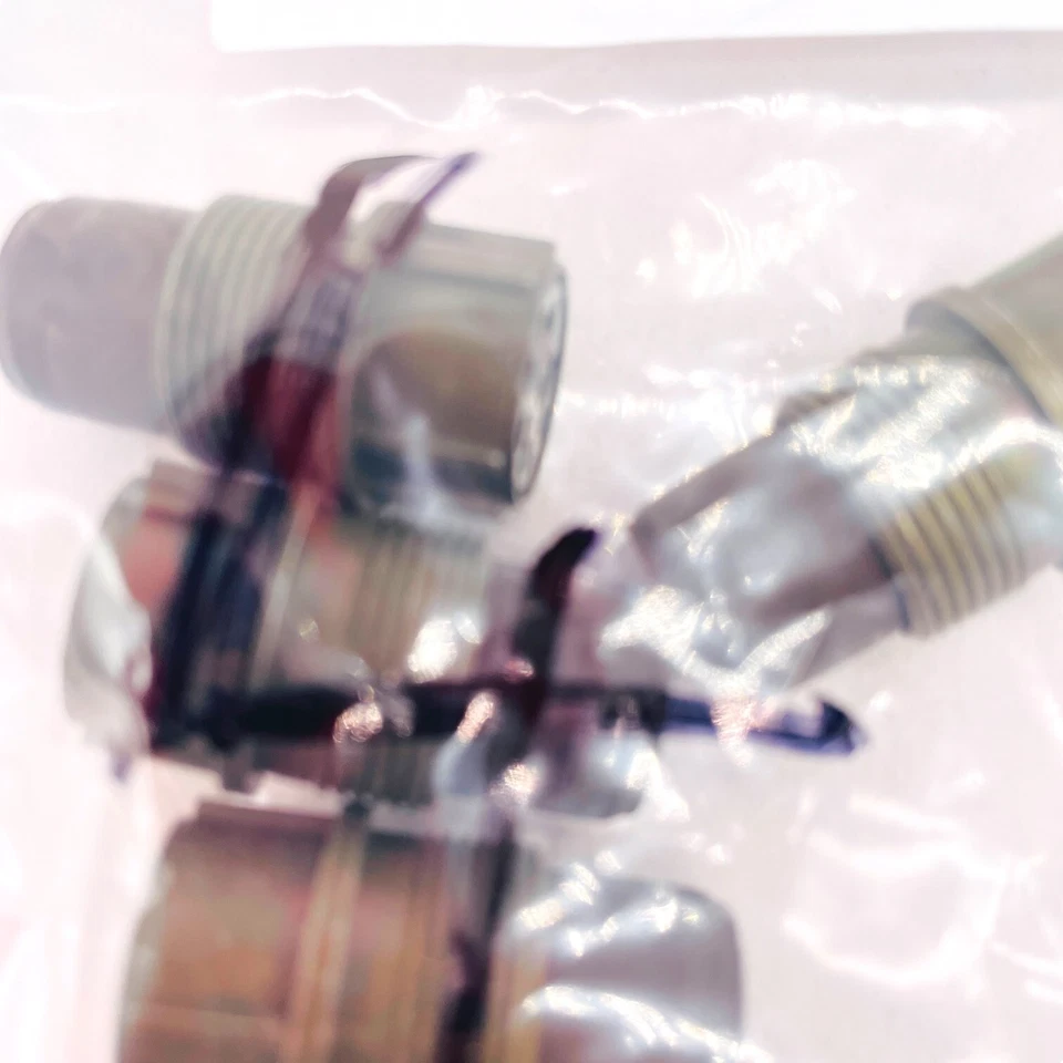 4 pcs Assorted Circular Connector 3 Position - Image 2 of 4