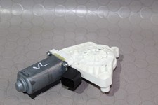 Mercedes W117 CLA Fensterhebermotor Motor Fensterheber vorne links A 2078200542 Mercedes W117 CLA Fensterhebermotor Motor Fensterheber vorne links A 2078200542