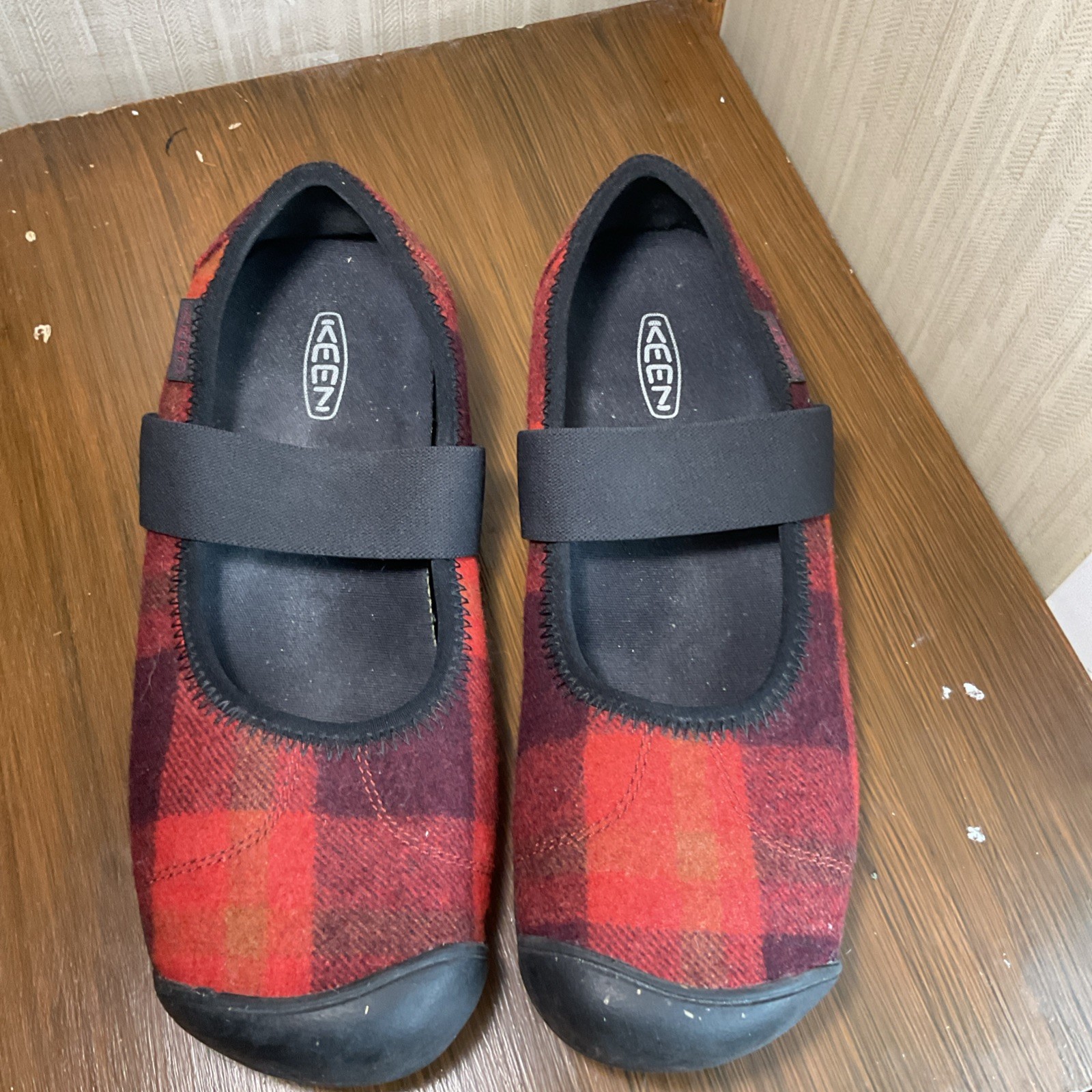 Ballerine slip on KEEN Siena Mary Jane a quadri di bufalo donna taglia 8w