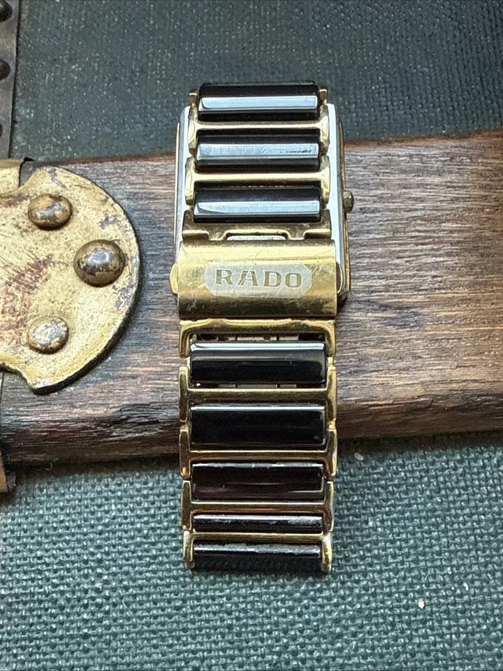 Rado Jubile Diastar 男女通用手表 * 160.0282.3 黑色陶瓷和金色二手状况完好 — 第 3/4 张图片