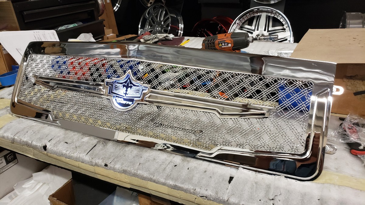 63 インパラ　メッキ　クローム　ライセンスパネル　フロント　ローライダー 63 インパラ メッキ クローム ライセンスパネル フロント ローライダー