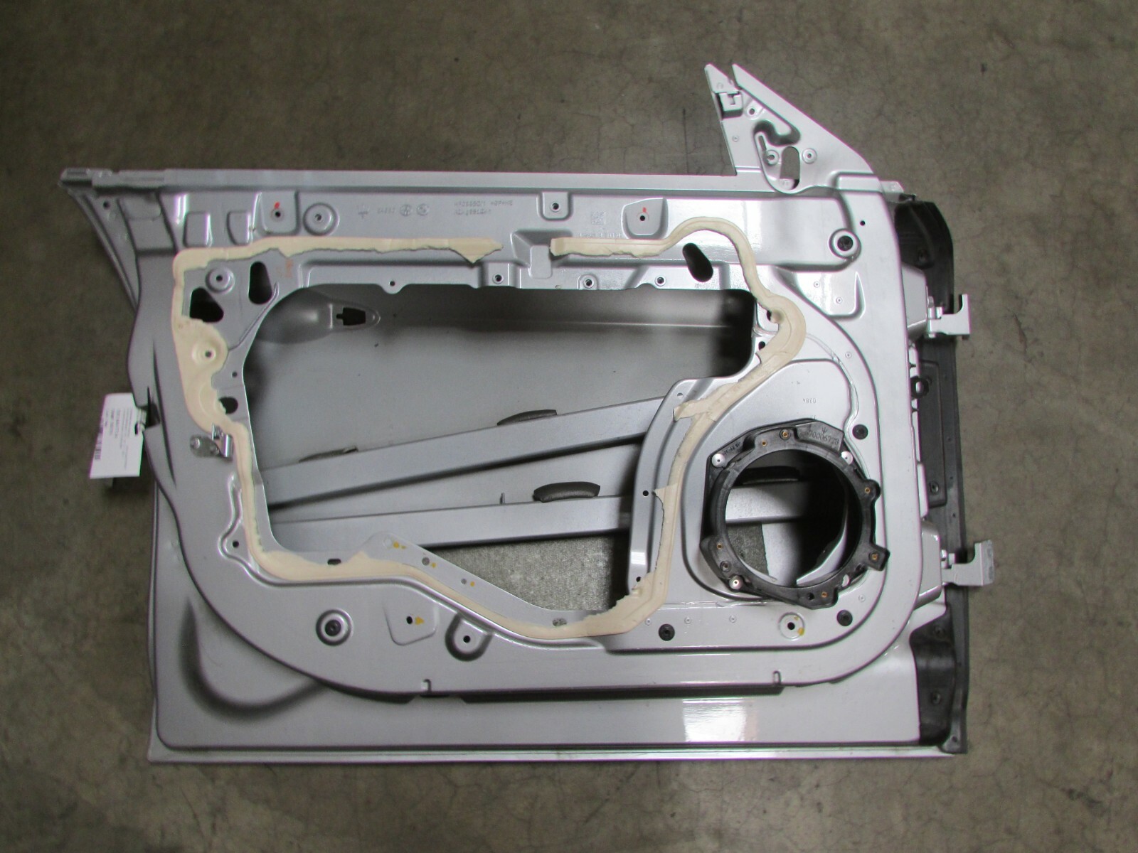 Maserati Quattroporte, LH, Left Front Door shell, Used, P/N 673007994