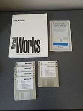 Microsoft Works For Windows User  s Guide  Install Disk Set Version 3.0  Money