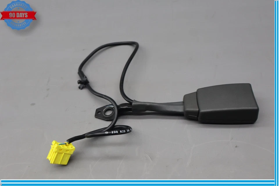 03-08 Mercedes R230 SL500 SL55 AMG Cinturón de seguridad delantero derecho Hebilla OEM Foto 4 de 4