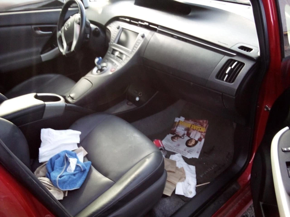 Used Right Sun Visor fits: 2013 Toyota Prius Prius Plug-in VIN DP 7th and 8th di - Imagem 3 de 4