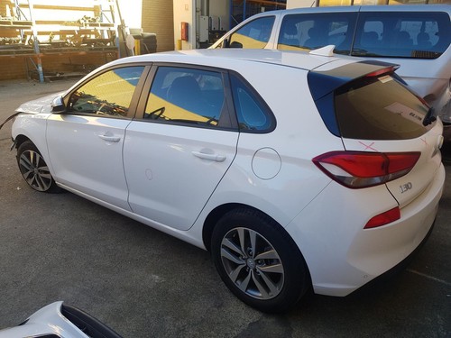 HYUNDAI I30 2017-2022 LEFT TAILGATE GARNISH LAMP, NON LED TYPE - 92403G3000 - Picture 4 of 4